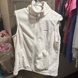 Columbia vest